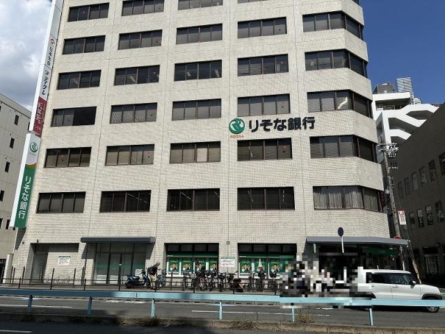 りそな銀行八尾支店 180m 写真撮影日：2025-08-08