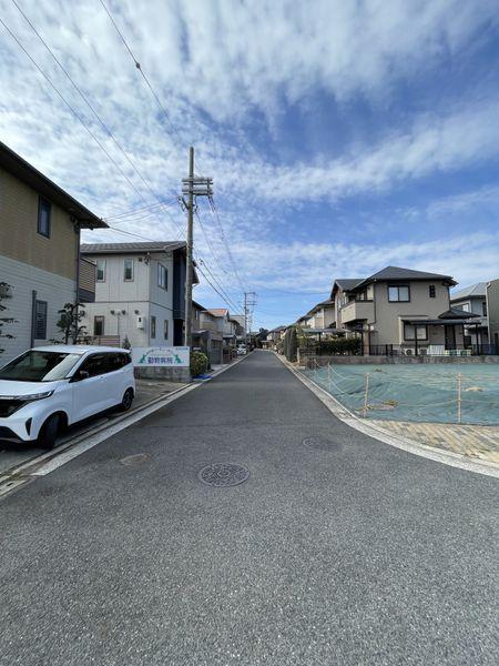 北西側道路　幅員約5.7ｍ