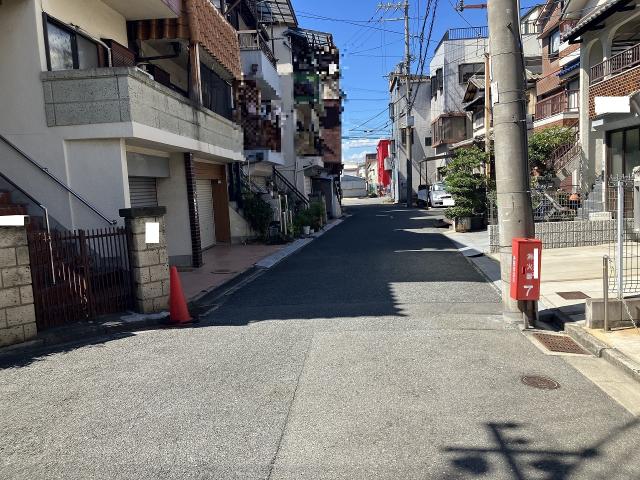 前面道路含む現地写真  写真撮影日：2025-09-01