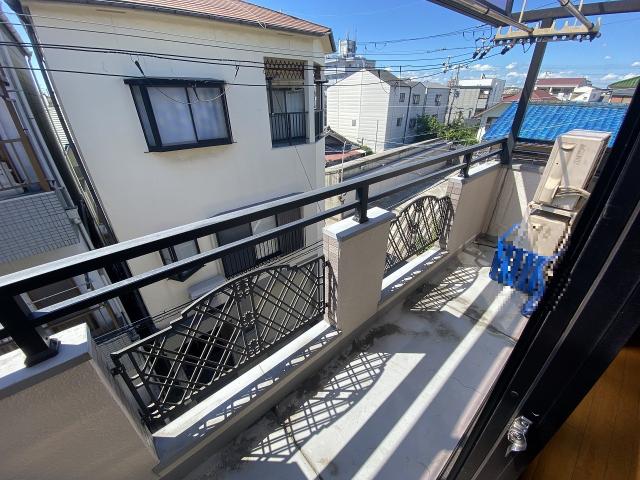 バルコニー  写真撮影日：2025-09-01