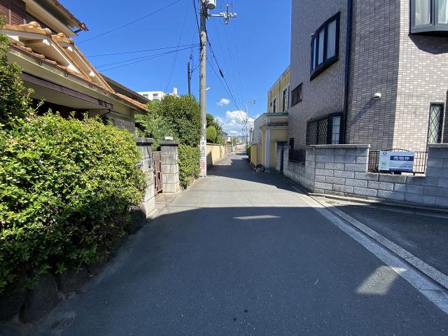 前面道路含む現地写真  写真撮影日：2025-09-01