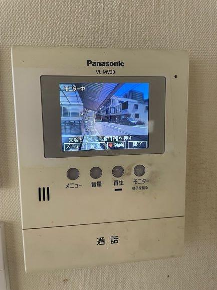 防犯設備 モニター付インターホン  写真撮影日：2025-09-06