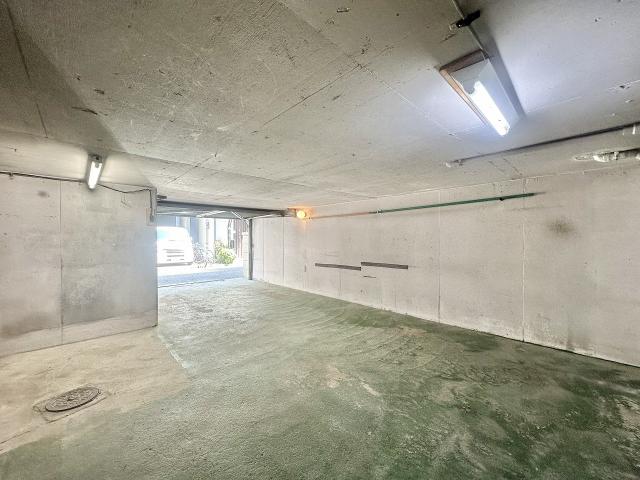 駐車場  写真撮影日：2025-09-07