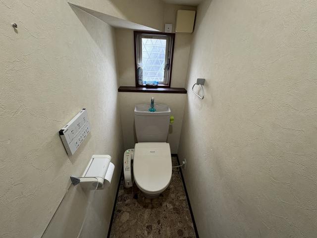 トイレ  写真撮影日：2025-11-02
