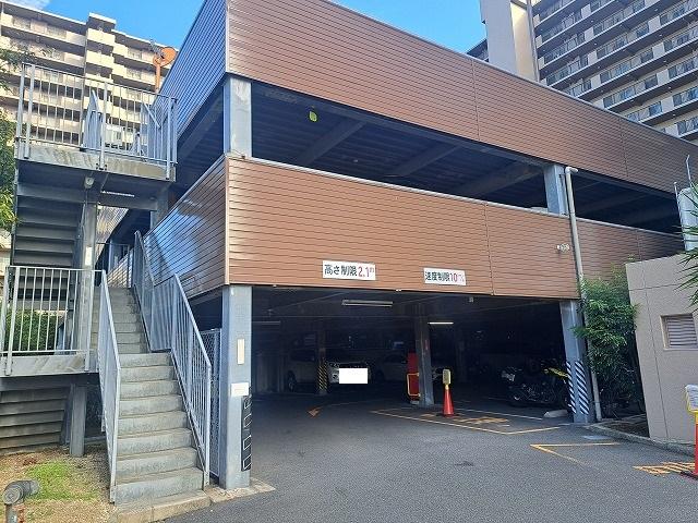駐車場(共用設備)  写真撮影日：2025-09-29