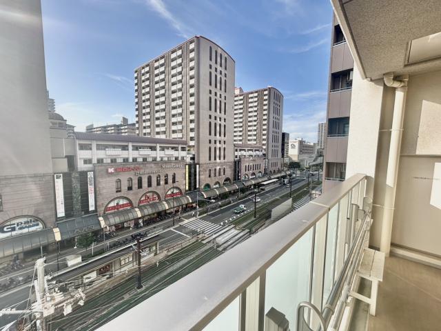 住戸からの眺望写真  写真撮影日：2025-10-01