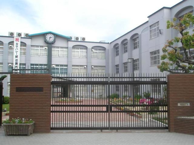 文の里中学校 1300m 写真撮影日：2025-10-01
