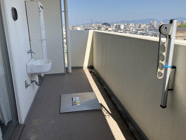 バルコニー  写真撮影日：2025-10-01