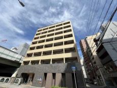2004年3月築、地上11階建・RC造マンション。大切なペットと暮らせるマンションです(細則あり)。