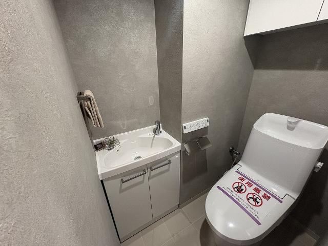 トイレ  写真撮影日：2025-12-12