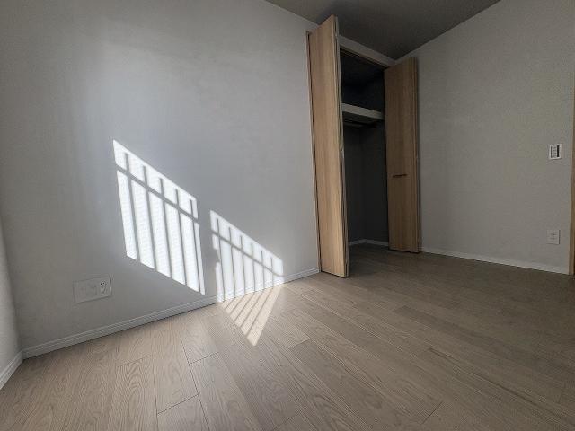 リビング以外の居室  写真撮影日：2025-12-13