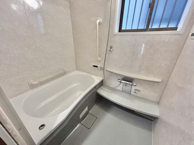 浴室  写真撮影日：2025-10-01