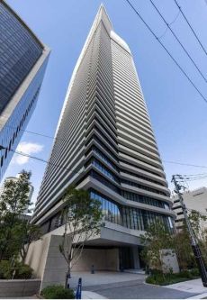 ２０２４年１月築。地上４９階建、「Ｆｏｕｒ　Ｓｅａｓｏｎｓ　Ｈｏｔｅｌ」との超高層複合タワー。