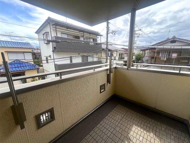 バルコニー  写真撮影日：2025-09-27