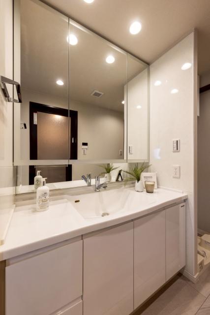 洗面台・洗面所  写真撮影日：2025-10-27