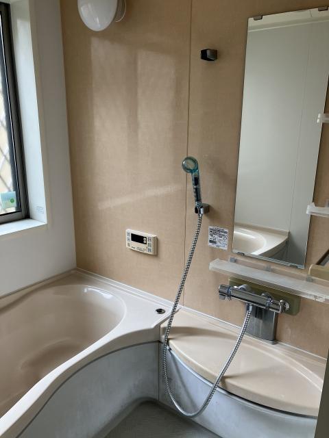 浴室  写真撮影日：2025-10-16