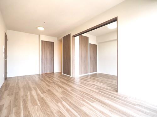 リビングダイニング