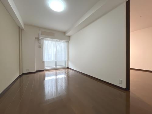 洋室約７．６帖（２０２５年１０月撮影）