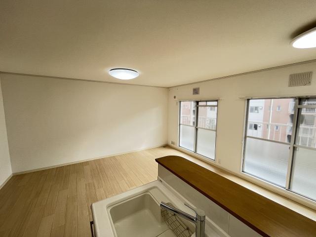 キッチン  写真撮影日：2025-10-26