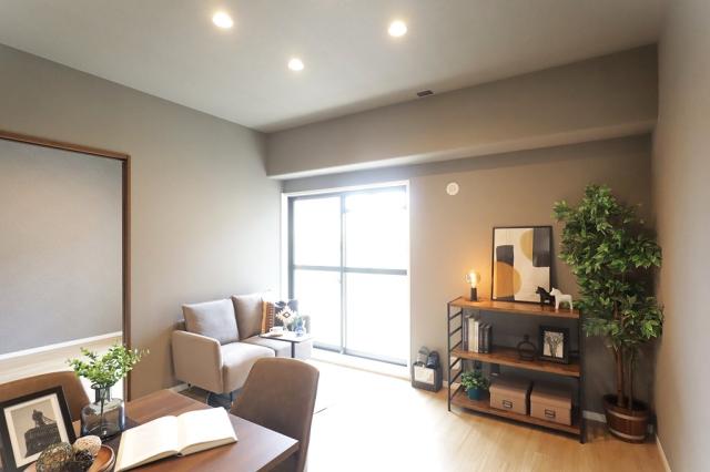 リビング  写真撮影日：2025-10-01