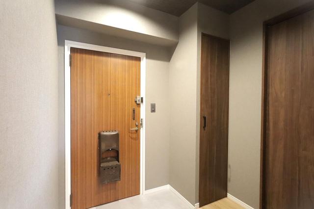 玄関  写真撮影日：2025-10-01