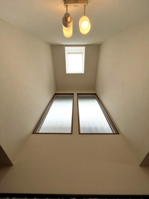 リビング  写真撮影日：2025-10-30