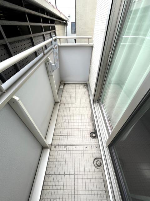 バルコニー  写真撮影日：2025-10-30