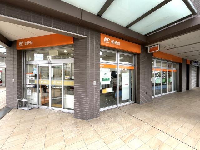 寝屋川香里郵便局 470m 写真撮影日：2025-10-23