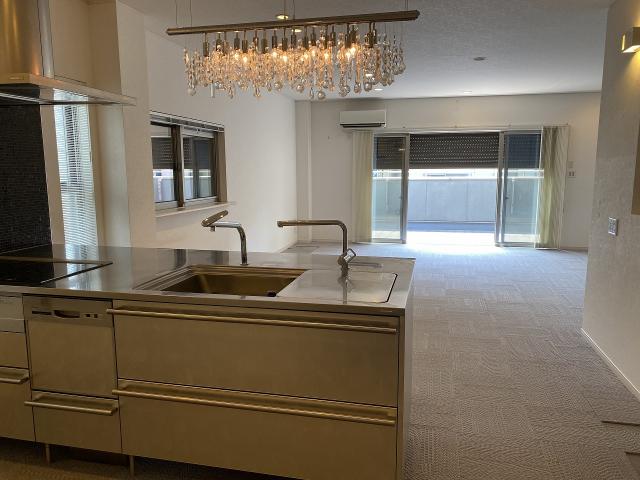 キッチン  写真撮影日：2025-10-30