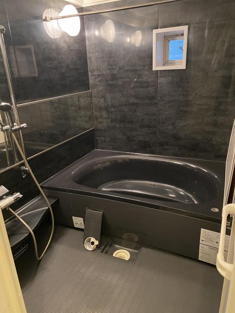 浴室  写真撮影日：2025-10-30