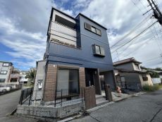 現地外観写真  写真撮影日：2025-11-02