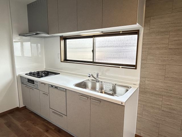 キッチン  写真撮影日：2025-11-02