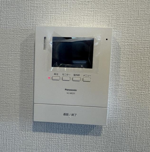 防犯設備 モニター付きインターホン  写真撮影日：2025-11-02