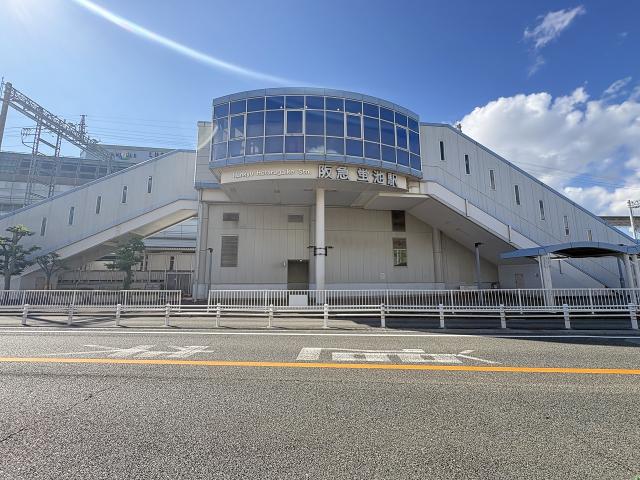 大阪モノレール線蛍池駅 730m 写真撮影日：2025-11-02