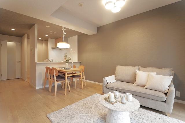 リビング  写真撮影日：2025-11-01