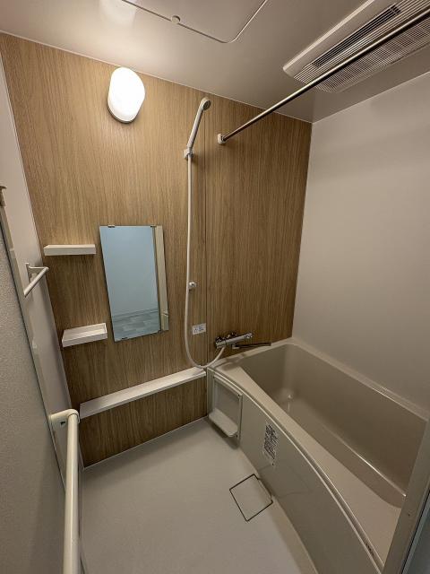 浴室  写真撮影日：2025-11-08