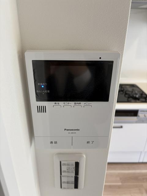 防犯設備 インターホン  写真撮影日：2025-11-08