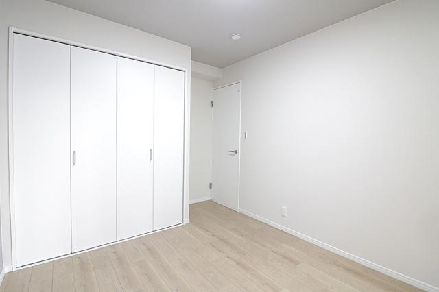 リビング以外の居室  写真撮影日：2025-11-15