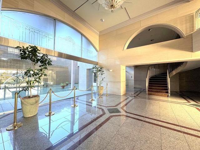 エントランス  写真撮影日：2025-11-16