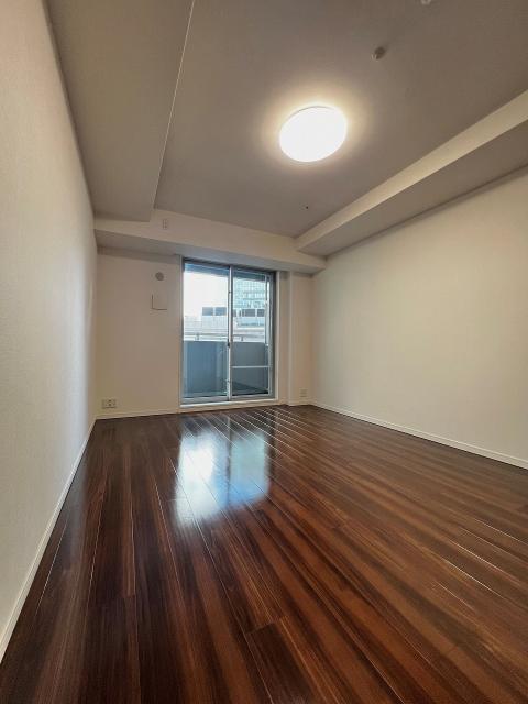 リビング以外の居室  写真撮影日：2025-11-15