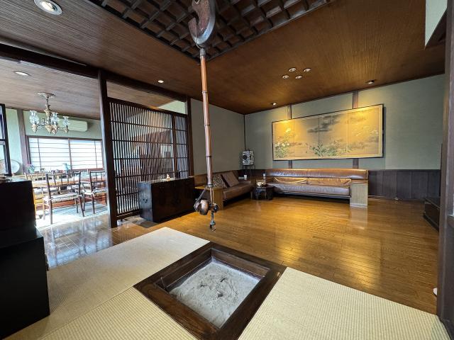 リビング  写真撮影日：2025-11-16