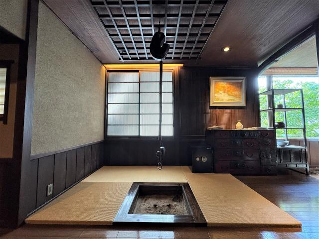 リビング  写真撮影日：2025-11-16