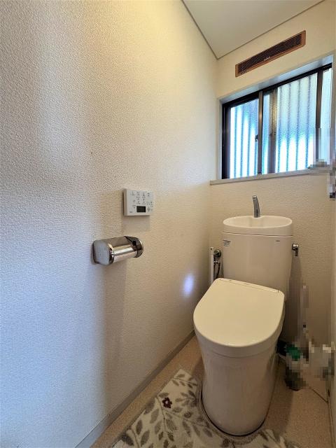 トイレ  写真撮影日：2025-11-16