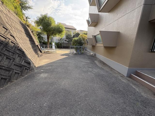 その他共用部  写真撮影日：2025-11-16