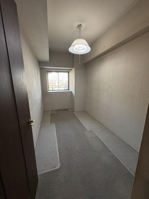 リビング以外の居室  写真撮影日：2025-11-15