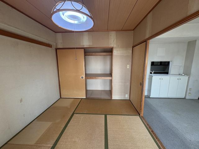 リビング以外の居室  写真撮影日：2025-11-15