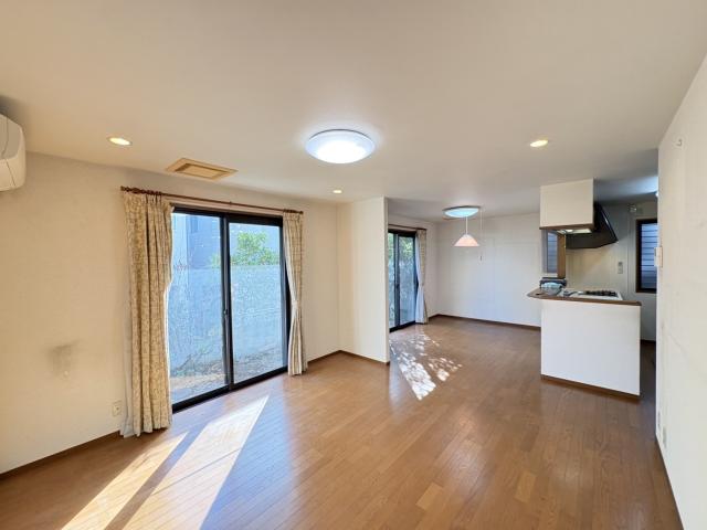 リビング  写真撮影日：2026-02-13