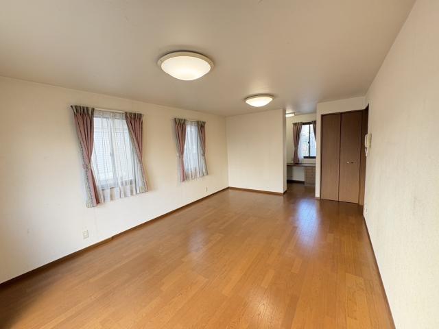 リビング以外の居室  写真撮影日：2026-02-13