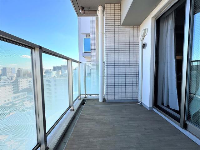 バルコニー  写真撮影日：2025-11-30