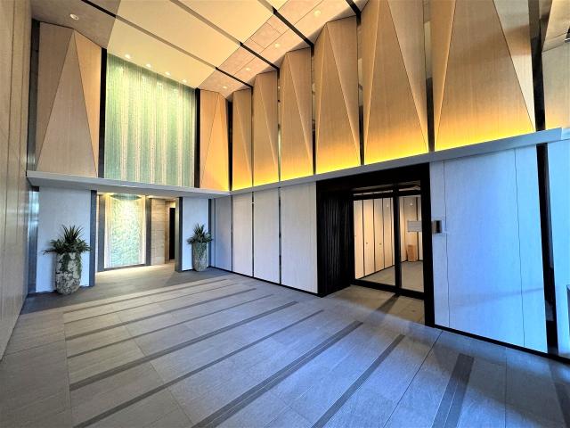 エントランス  写真撮影日：2025-11-30